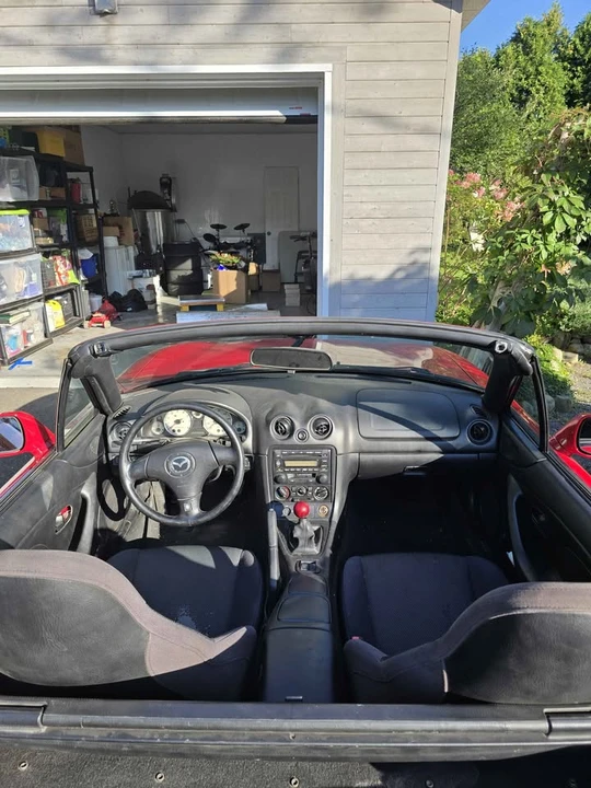 2002 Mazda NB MX-5 Miata - Image 6 of 10