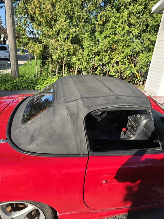 2002 Mazda NB MX-5 Miata - Image 9 of 10