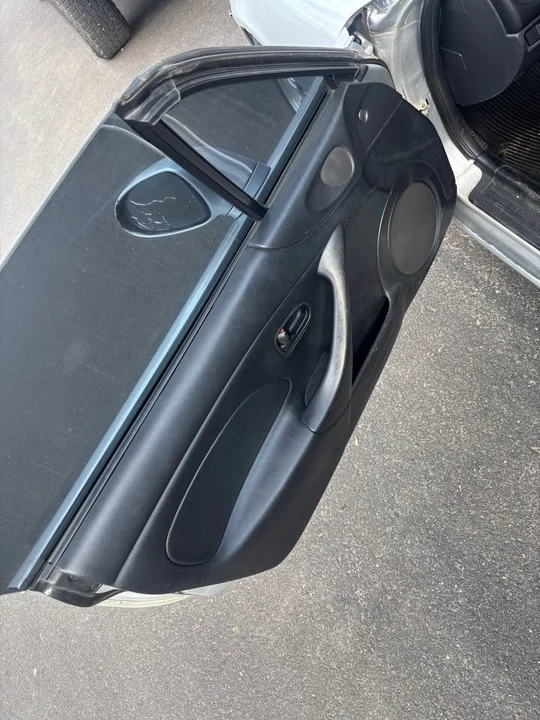 2002 Mazda NB MX-5 Miata - Image 6 of 10