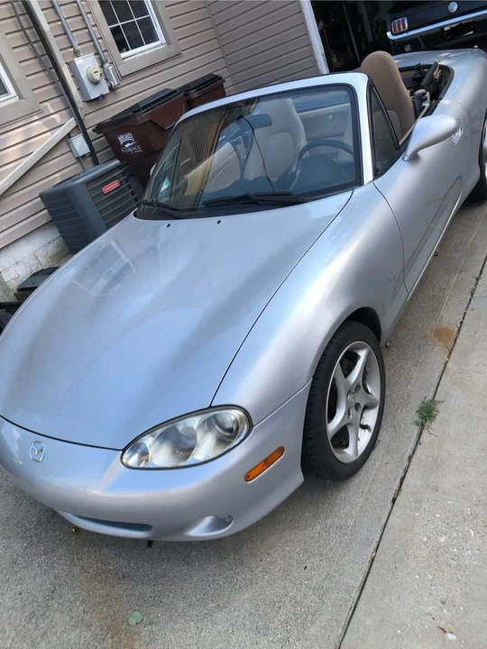2002 Mazda NB MX-5 Miata - Image 8 of 13