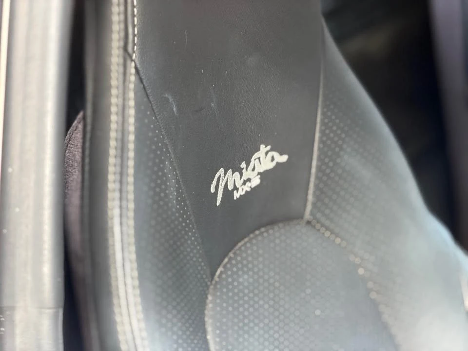 2002 Mazda NB MX-5 Miata - Image 9 of 13