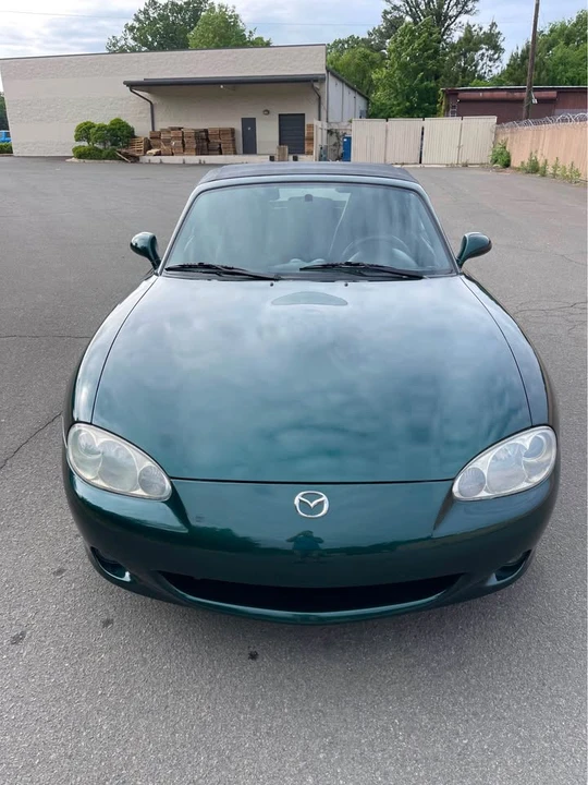 2002 Mazda NB MX-5 Miata - Image 2 of 10