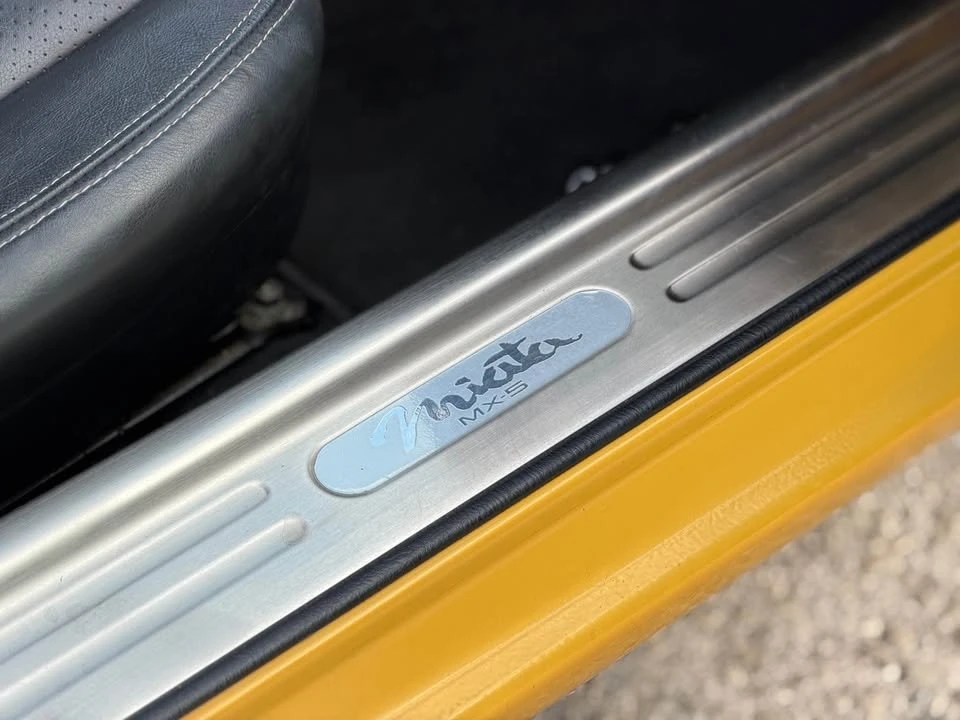 2002 Mazda NB MX-5 Miata - Image 8 of 13