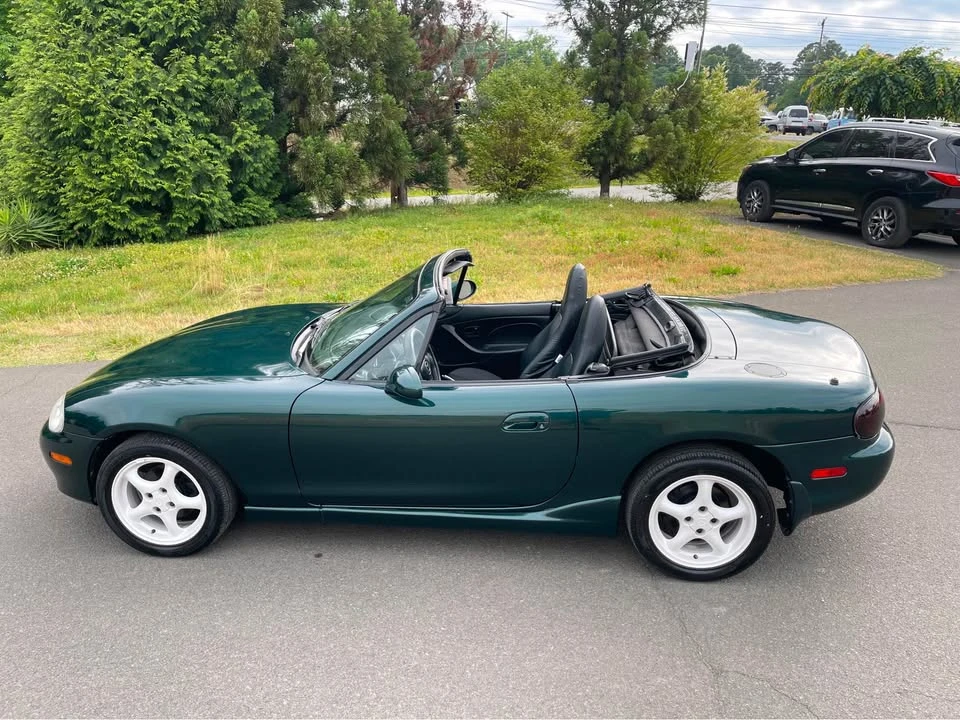 2002 Mazda NB MX-5 Miata - Image 7 of 10