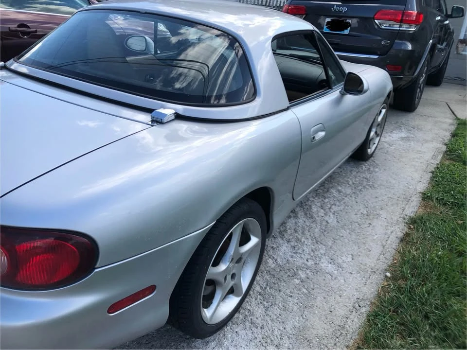 2002 Mazda NB MX-5 Miata - Image 4 of 13