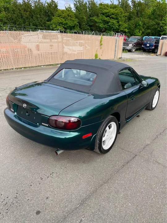 2002 Mazda NB MX-5 Miata - Image 4 of 10
