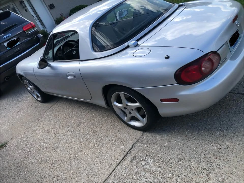 2002 Mazda NB MX-5 Miata - Image 3 of 13