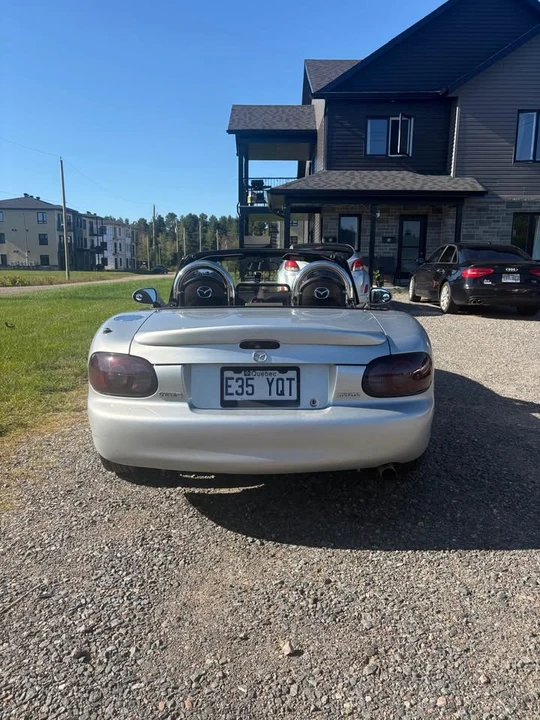 2002 Mazda NB MX-5 Miata - Image 4 of 8