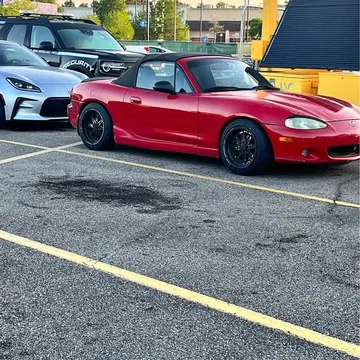 2002 Mazda MX-5 SE Convertible 2D