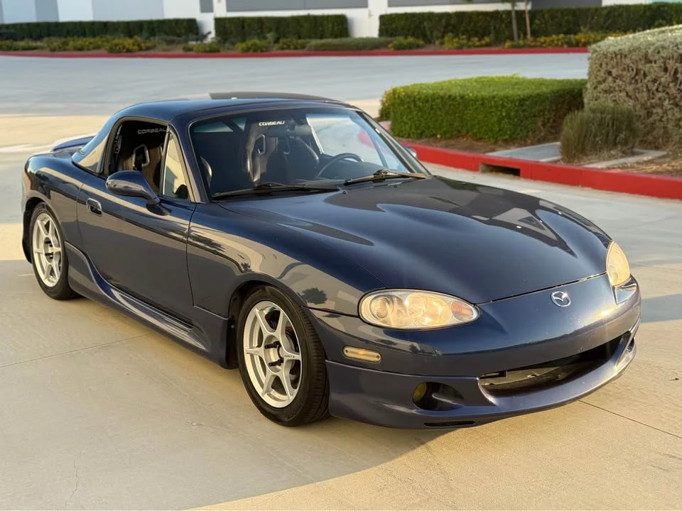 2002 Mazda NB MX-5 Miata - Image 3 of 20