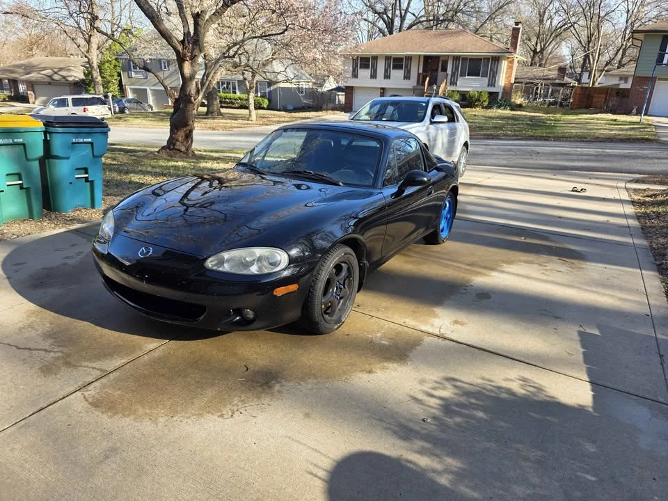 2002 Mazda NB MX-5 Miata - Image 3 of 5