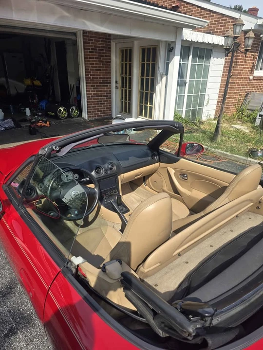 2002 Mazda NB MX-5 Miata - Image 4 of 13