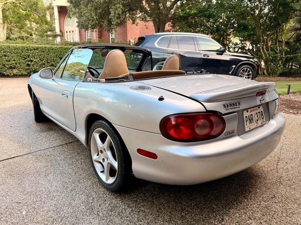 2002 Mazda NB MX-5 Miata - Image 4 of 10