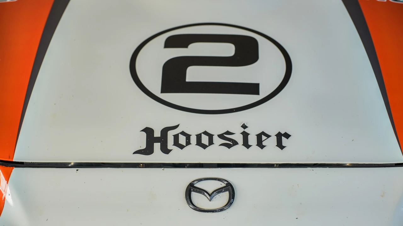 2002 Mazda NB MX-5 Miata - Image 13 of 31