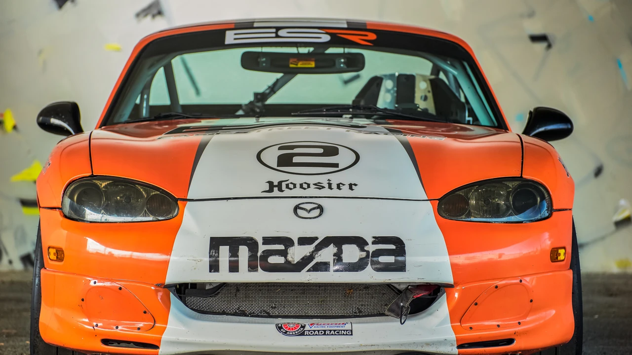 2002 Mazda NB MX-5 Miata - Image 11 of 31