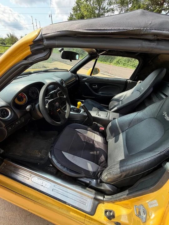 2002 Mazda NB MX-5 Miata - Image 8 of 8