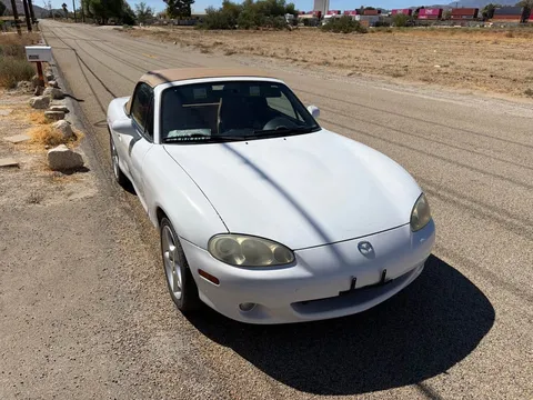 2002 Mazda MX-5 Special Edition Convertible 2D