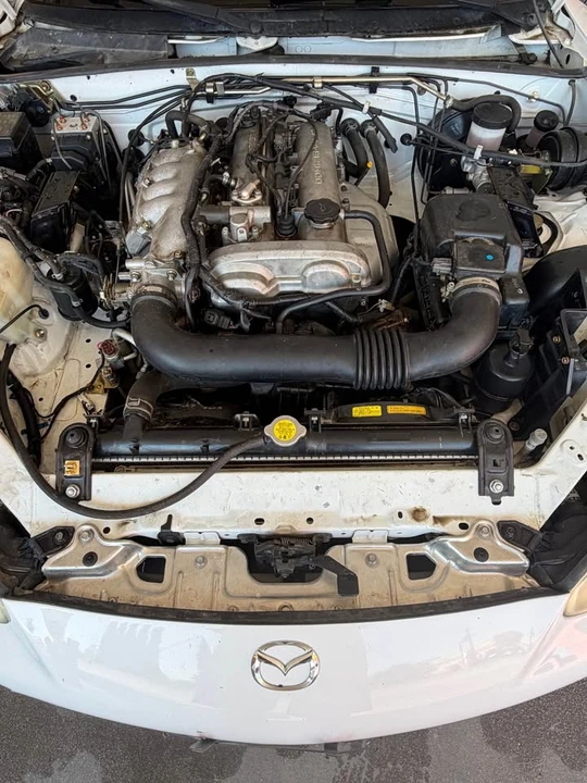 2002 Mazda NB MX-5 Miata - Image 9 of 12