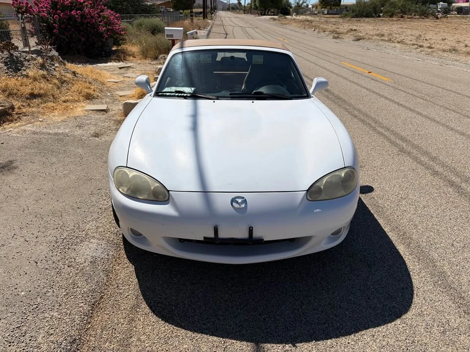 2002 Mazda NB MX-5 Miata - Image 2 of 12