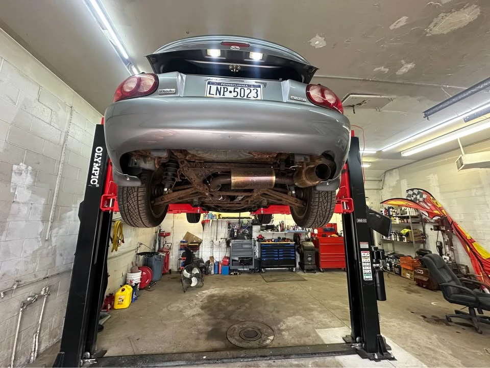 2002 Mazda NB MX-5 Miata - Image 16 of 20