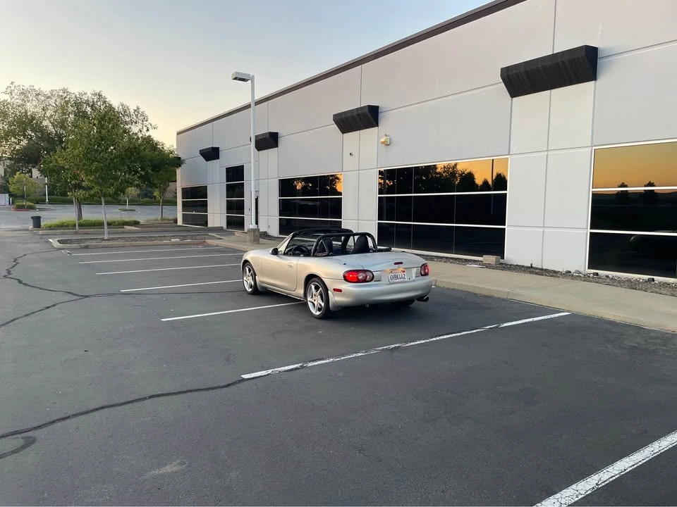 2002 Mazda NB MX-5 Miata - Image 9 of 15
