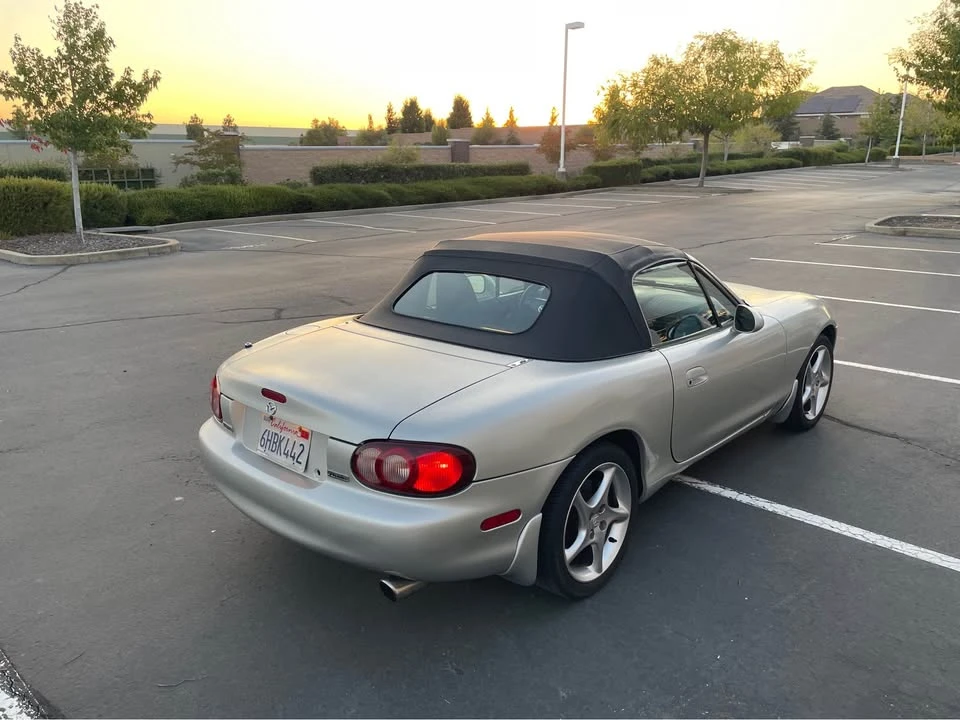 2002 Mazda NB MX-5 Miata - Image 3 of 15