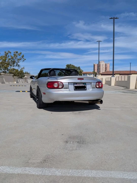 2002 Mazda NB MX-5 Miata - Image 10 of 12