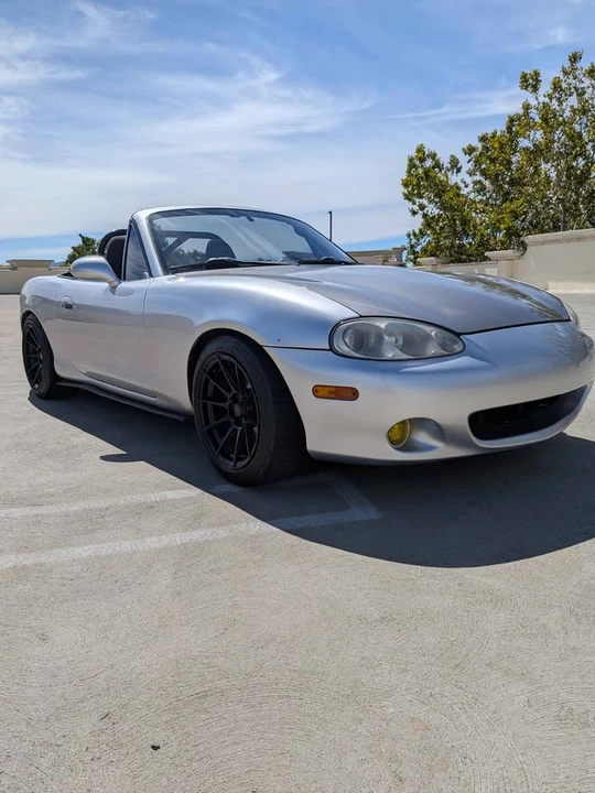 2002 Mazda NB MX-5 Miata - Image 8 of 12