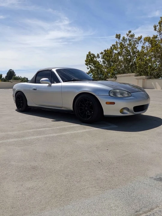 2002 Mazda NB MX-5 Miata - Image 2 of 12
