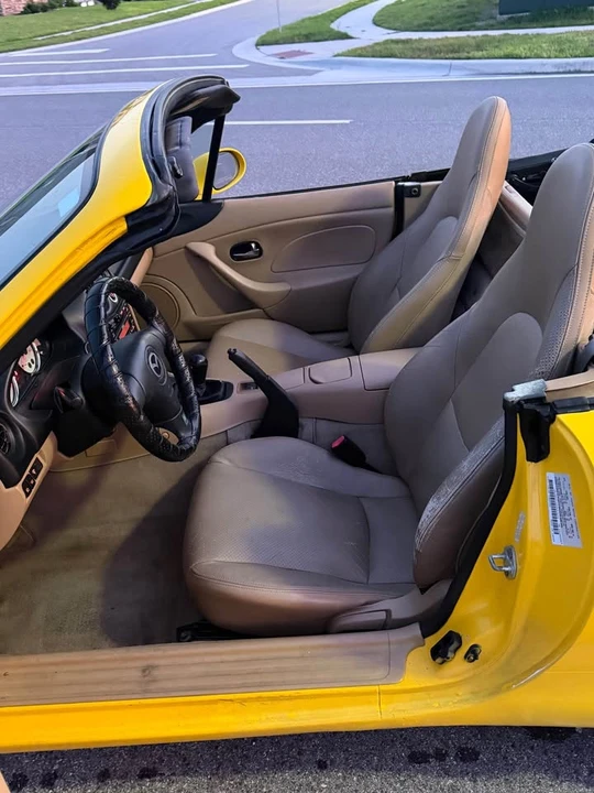 2002 Mazda NB MX-5 Miata - Image 7 of 15