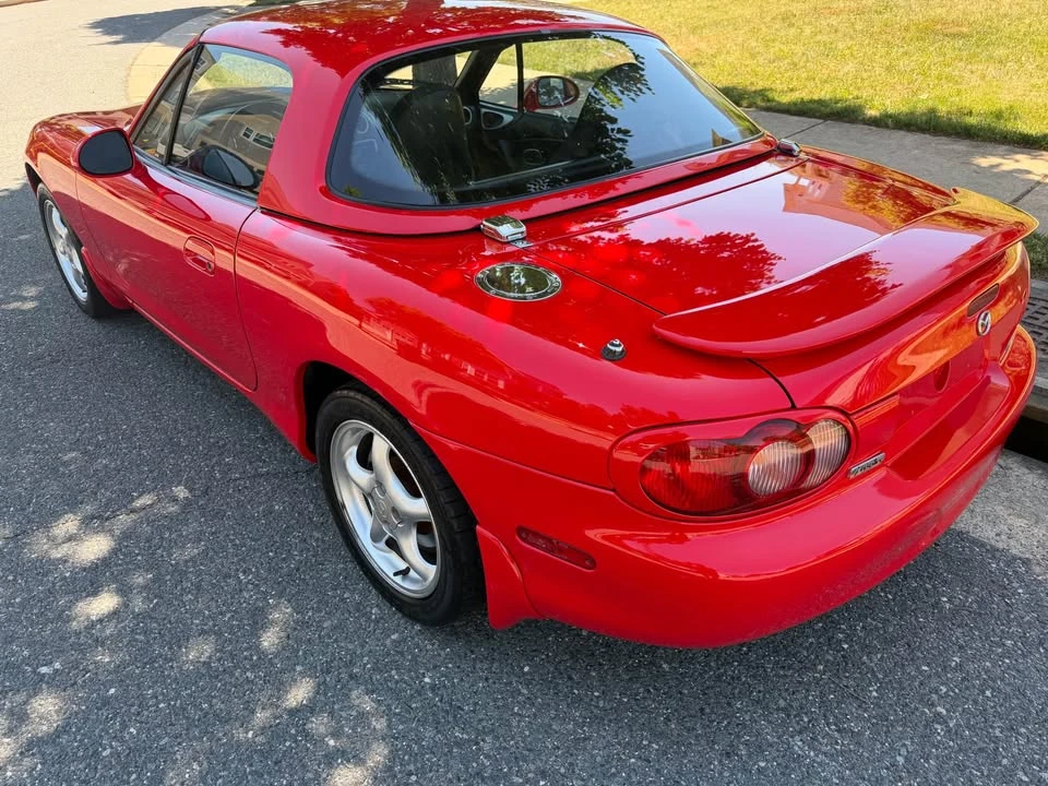 2002 Mazda NB MX-5 Miata - Image 4 of 19