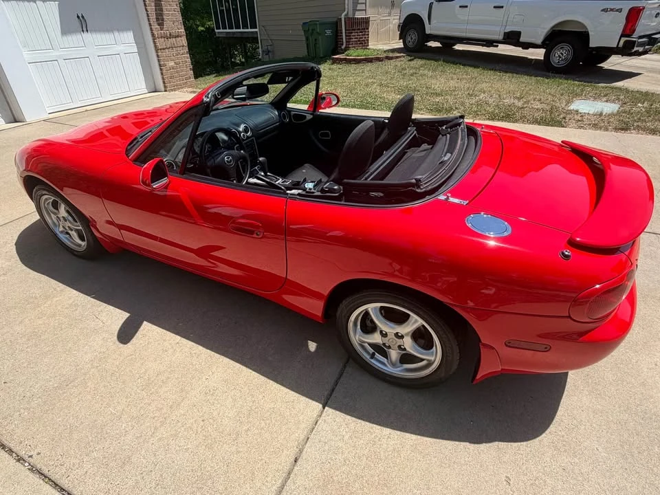 2002 Mazda NB MX-5 Miata - Image 10 of 19