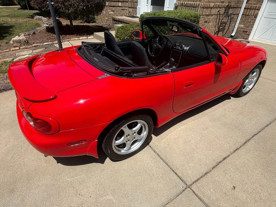 2002 Mazda NB MX-5 Miata - Image 12 of 19
