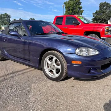 2002 Mazda MX-5 Touring Convertible 2D