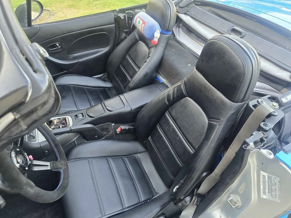 2002 Mazda NB MX-5 Miata - Image 6 of 10
