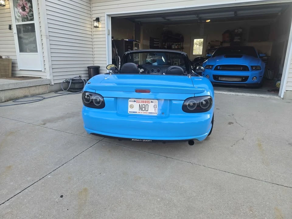 2002 Mazda NB MX-5 Miata - Image 4 of 10