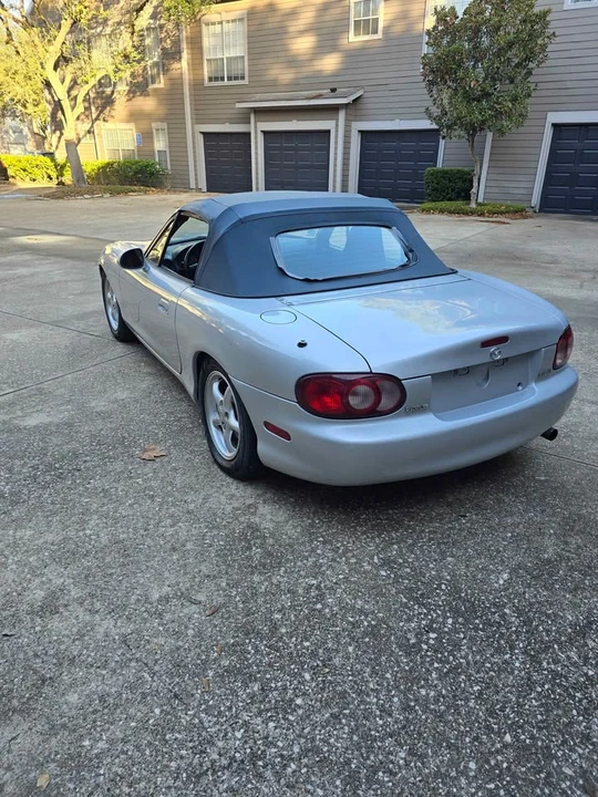 2002 Mazda NB MX-5 Miata - Image 4 of 5