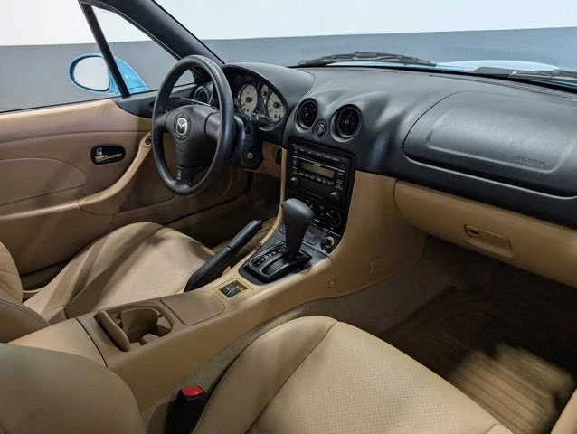 2002 Mazda NB MX-5 Miata - Image 14 of 19