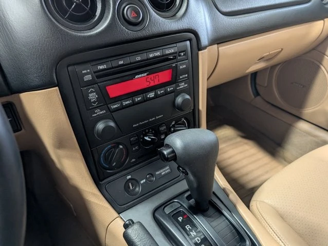 2002 Mazda NB MX-5 Miata - Image 18 of 19