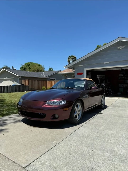 2002 Mazda NB MX-5 Miata - Image 2 of 7