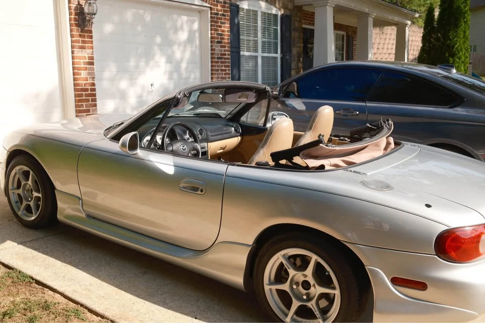2002 Mazda NB MX-5 Miata - Image 5 of 10