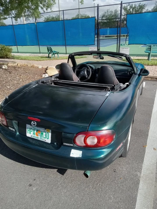 2002 Mazda NB MX-5 Miata - Image 9 of 9