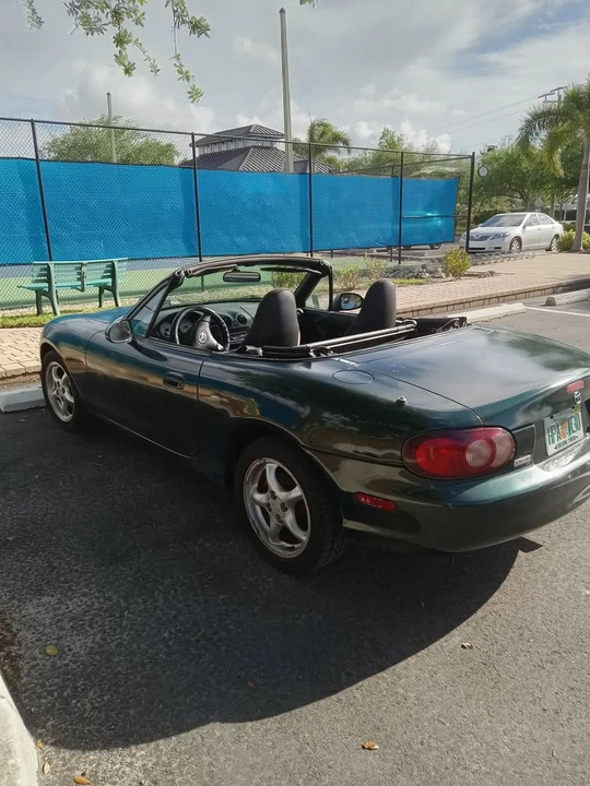 2002 Mazda NB MX-5 Miata - Image 7 of 9