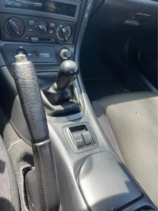 2002 Mazda NB MX-5 Miata - Image 2 of 9