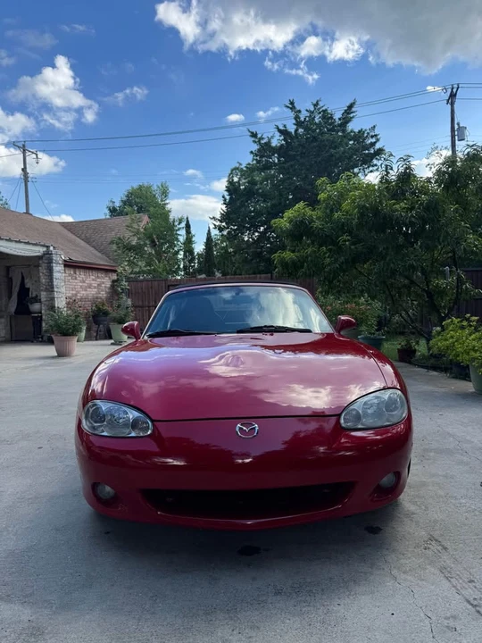 2002 Mazda NB MX-5 Miata - Image 4 of 14