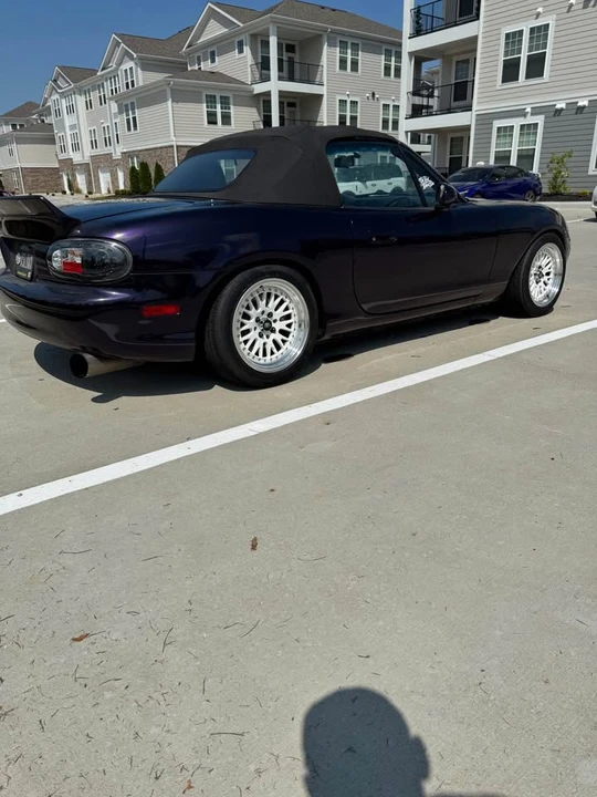 2002 Mazda NB MX-5 Miata - Image 3 of 8