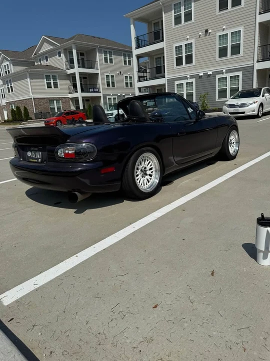 2002 Mazda NB MX-5 Miata - Image 2 of 8