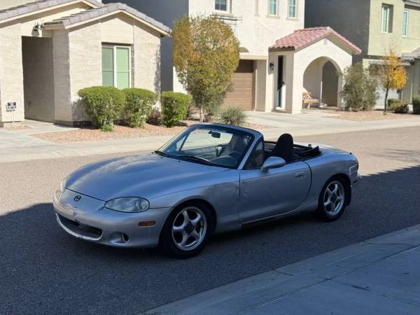 2002 Mazda NB MX-5 Miata - Image 4 of 9
