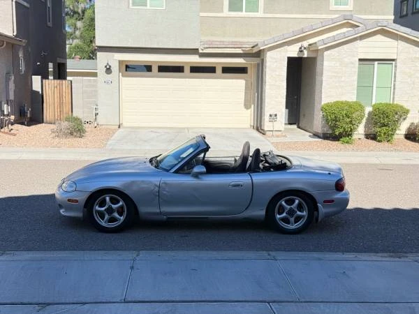 2002 Mazda NB MX-5 Miata - Image 5 of 9