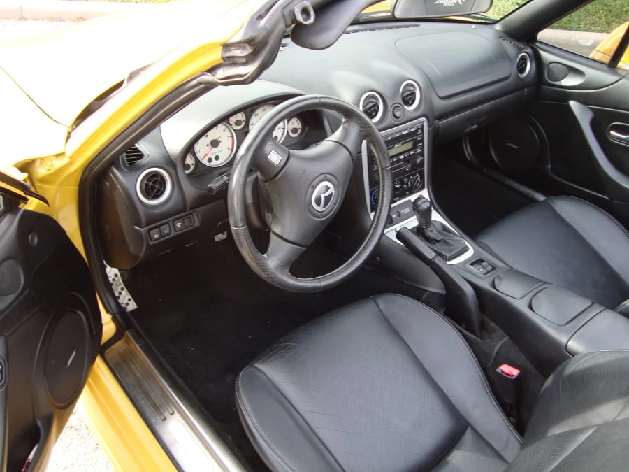 2002 Mazda NB MX-5 Miata - Image 3 of 8
